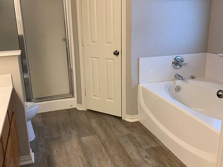 632 Oak View Ct — Photo 14