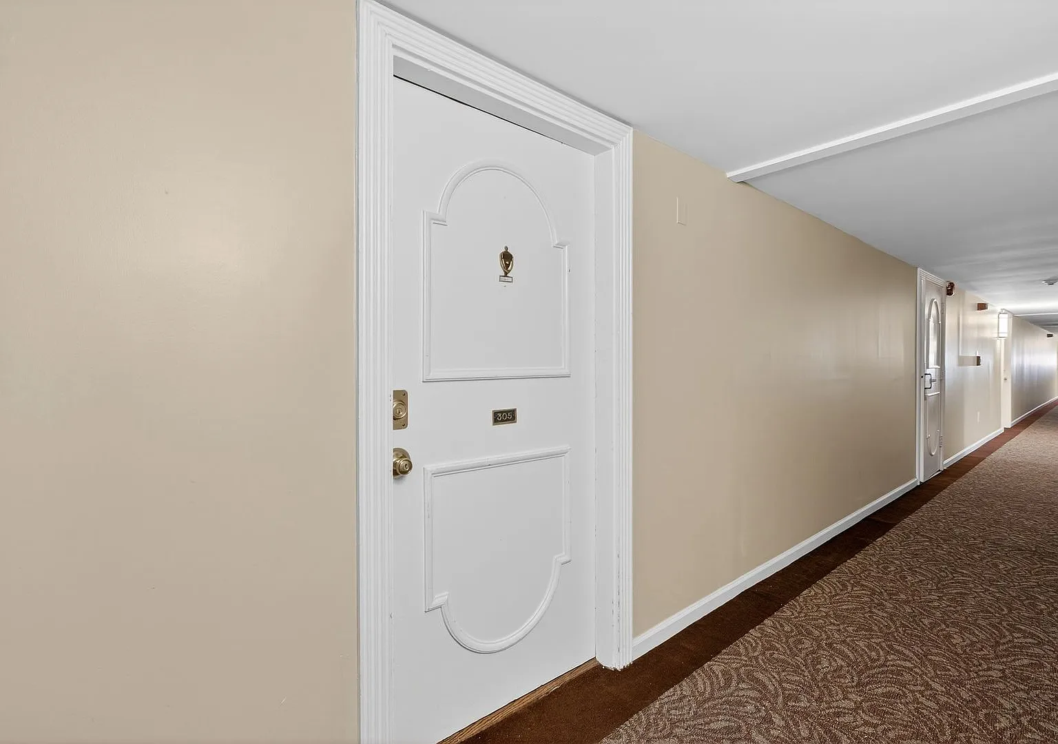 1 Bedroom Condo Walking distance to UofD Showing - Coming Soon — Photo 3