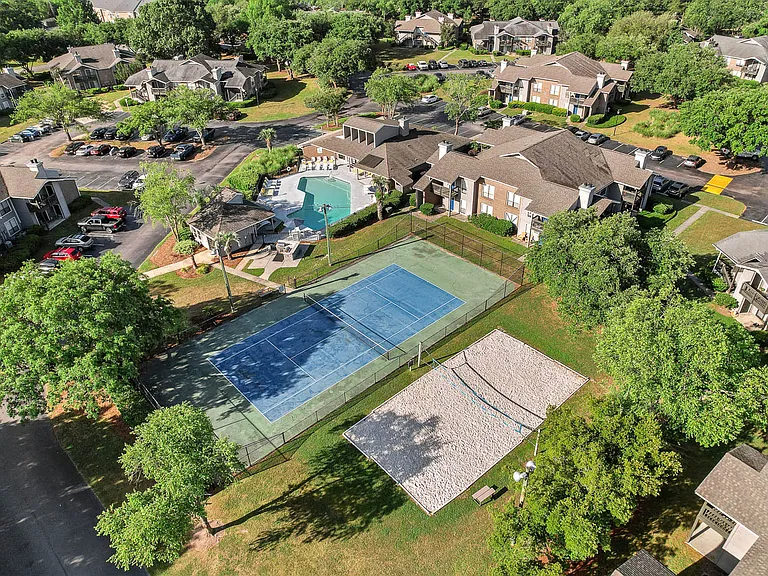 Ashley River Apartments — Photo 30