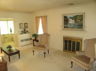21443 Hillsdale Ave, Fairview Park, OH 44126