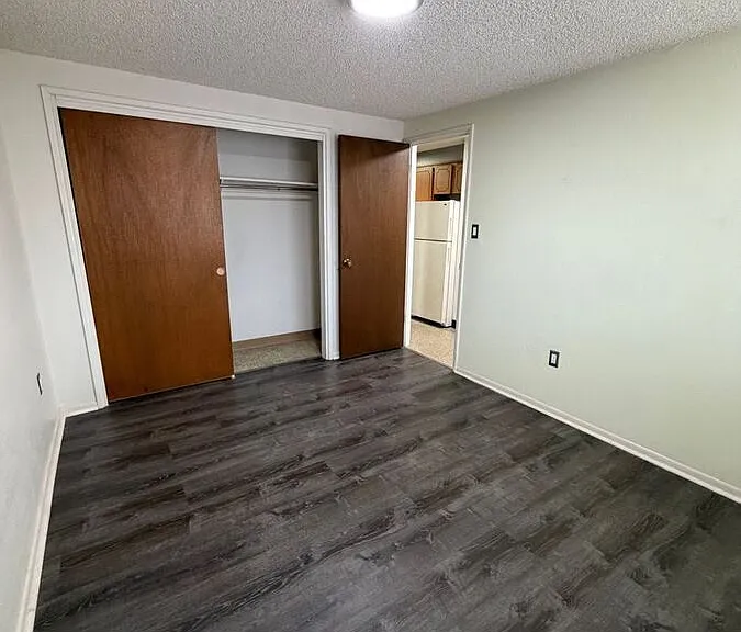 3305 S Clarkson St #303 — Photo 4