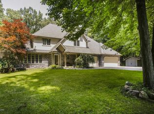 8328 Sierra Madre Trl, Kalamazoo, MI 49009