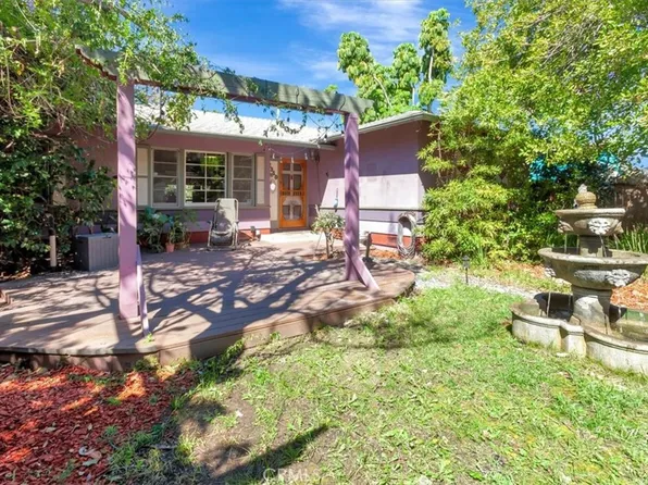 2310 Poinsettia St, Santa Ana, CA 92706