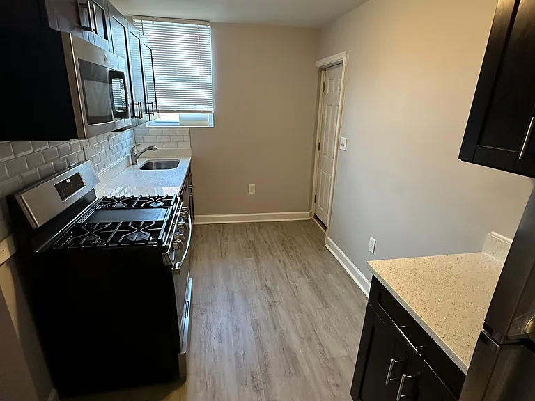 2756 Ellicott Dr — Photo 11