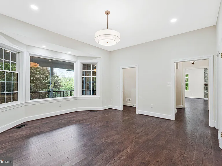 10034 Scenic View Ter — Photo 15