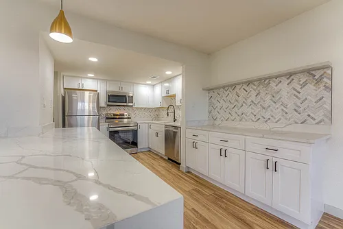 The Garden District Apartments Photo 1