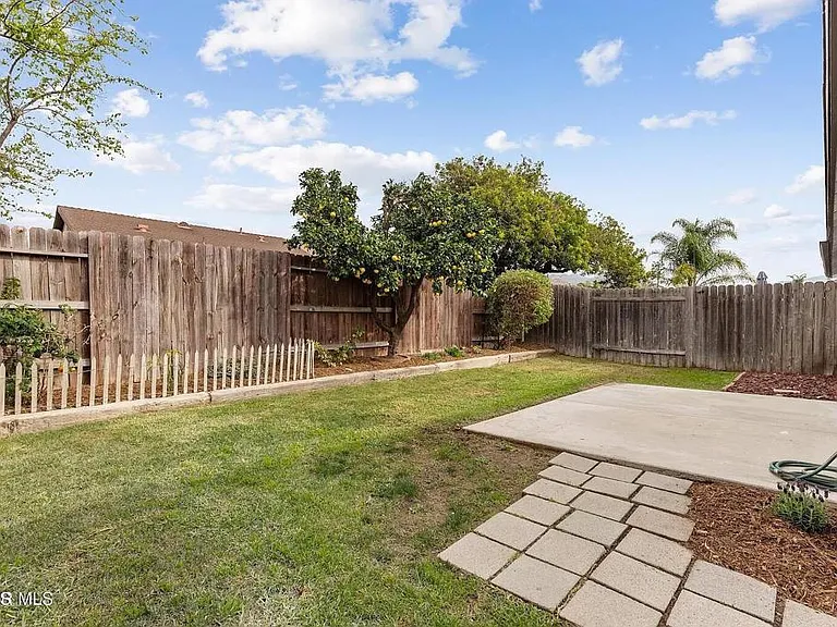 5361 Hidalgo St — Photo 10