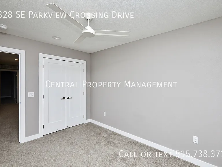 2328 SE Parkview Crossing Dr — Photo 15