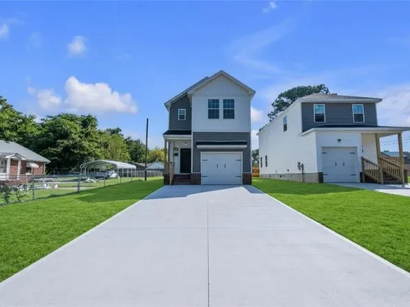 402 Bullock St, Suffolk, VA 23434