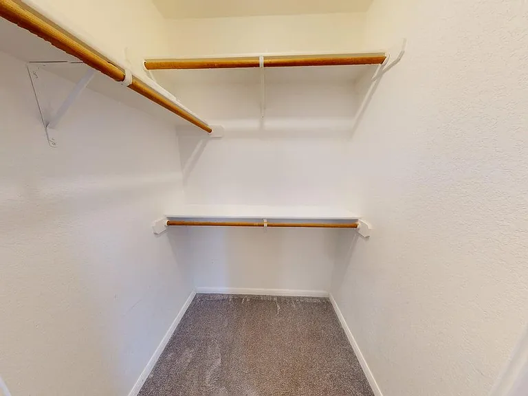 106 Cedar Ridge Dr — Photo 22