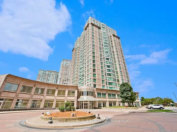 18 Lee Centre Dr, Toronto, ON