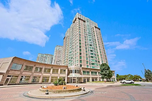 18 Lee Centre Dr Photo 1