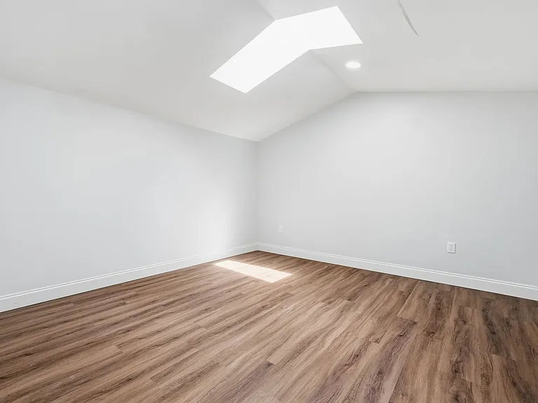 114 Gleneagles Dr — Photo 55