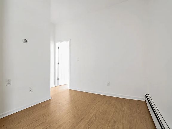 5th image of 4 Stanwix St #3R