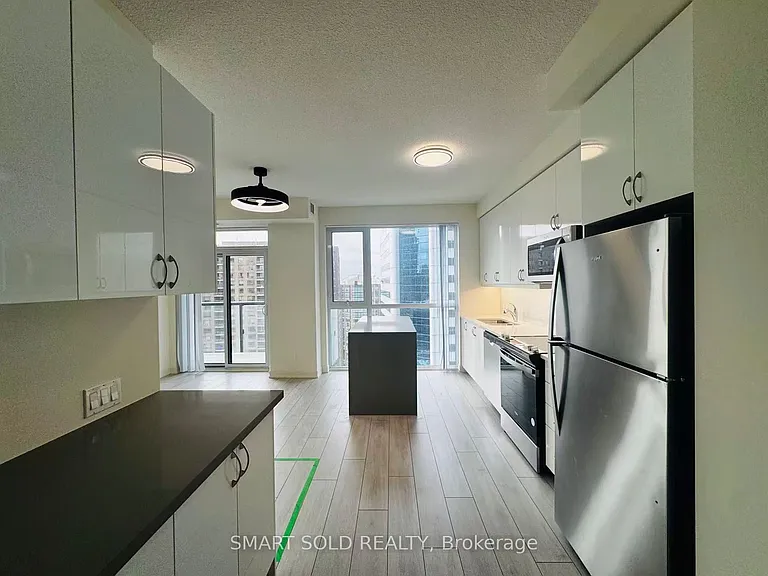 4955 Yonge St #2208 — Photo 3