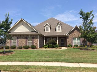 104 Autumn Cove Dr, Madison, AL 35756