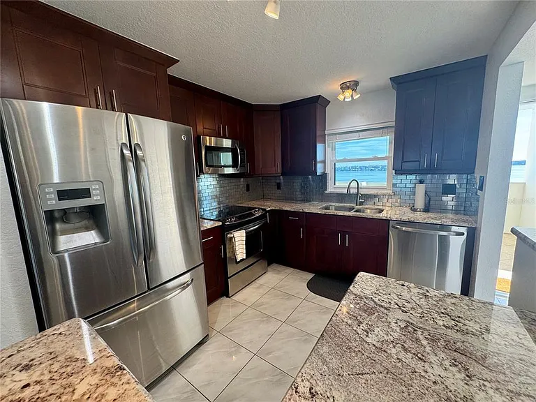 1230 Gulf Blvd #1402 — Photo 12