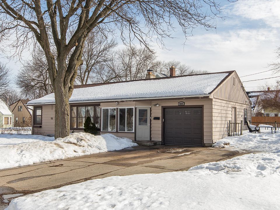 1st image of 9009 W Auer Ave