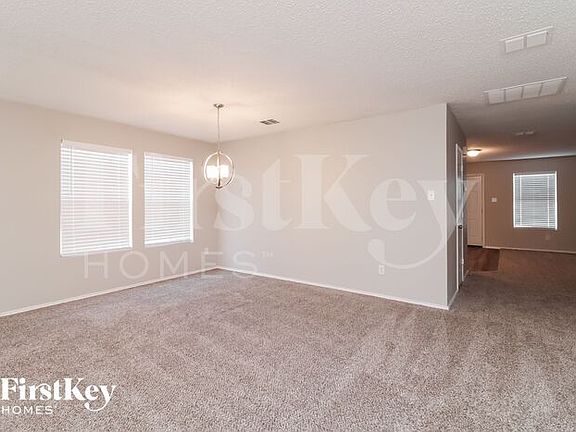 4th image of 4248 Meadowknoll Dr