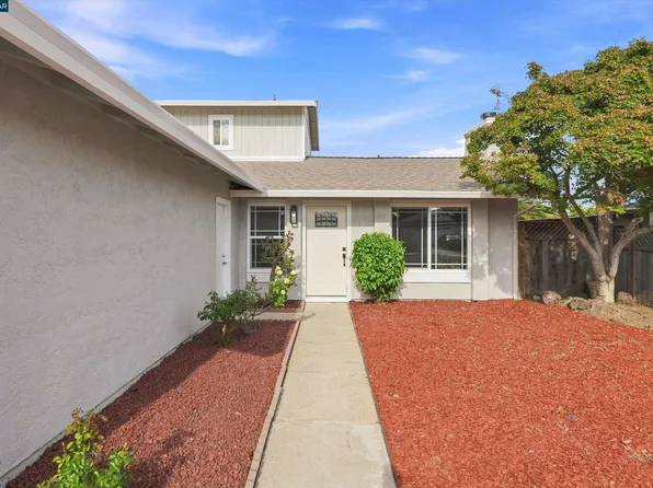 5029 Teakwood Dr, Oakley, CA 94561