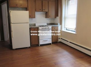 75 Charter St #6, Boston, MA 02113