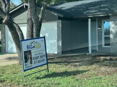 346 SW Murphy Rd, Burleson, TX, 76028
