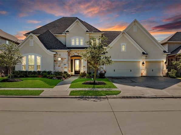 2803 Winthrop Meadow Way