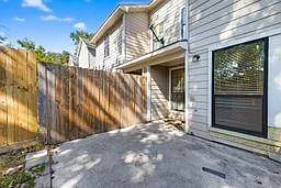 4502 Mallow St #B — Photo 26