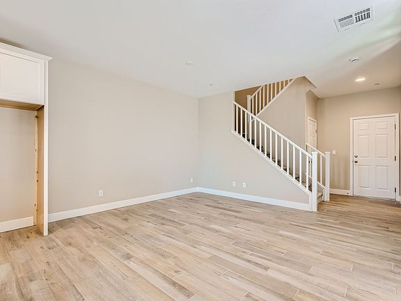 2nd image of 11677 Emerald Lake Ave