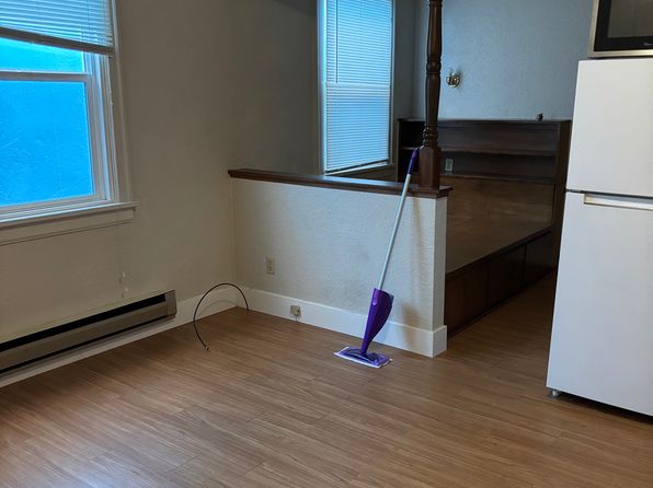 1231 Commerce Ave #D