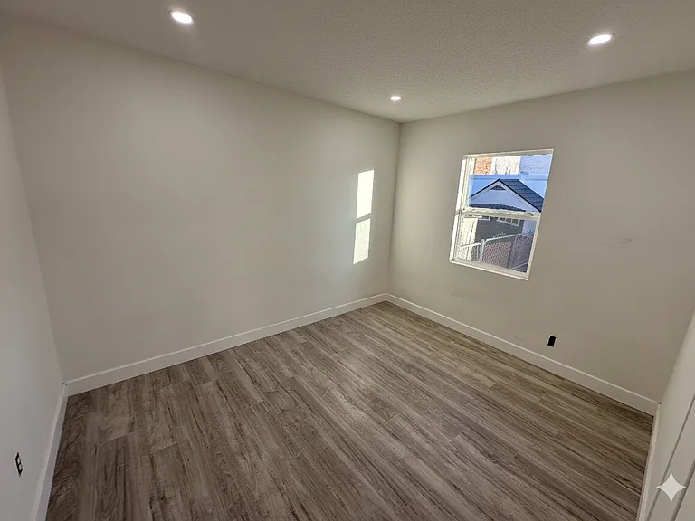 10425 McVine Ave #A — Photo 3