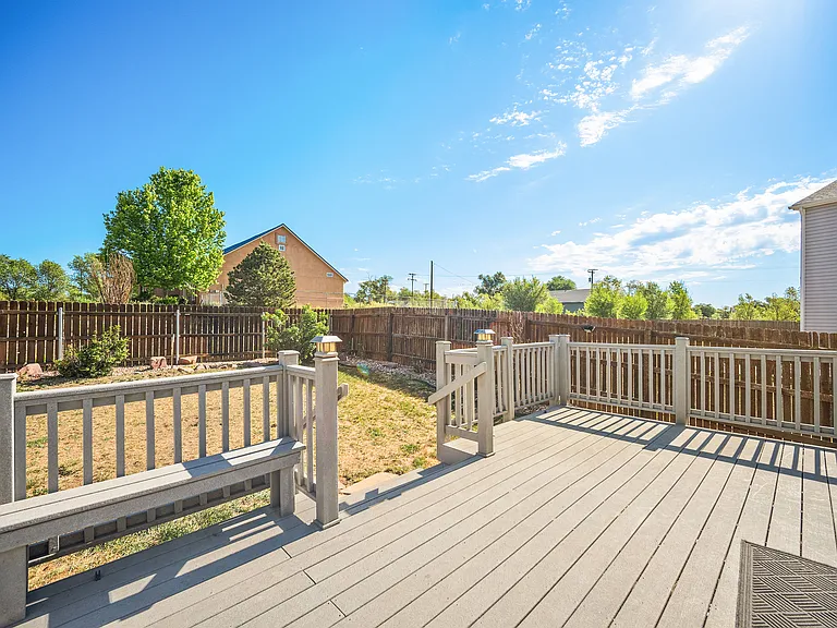 1355 Lords Hill Dr — Photo 27