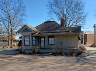 205 W Main St, East Alton, IL