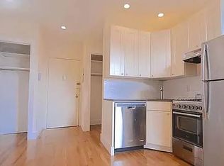 515 6th Ave #4C, Brooklyn, NY 11215