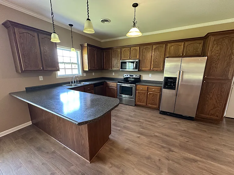 190 County Road 215 — Photo 5