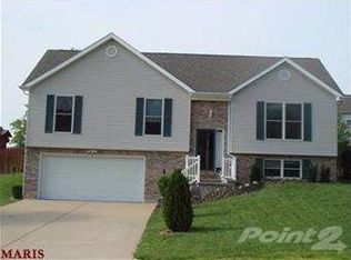 267 Summerset Ln, Union, MO 63084