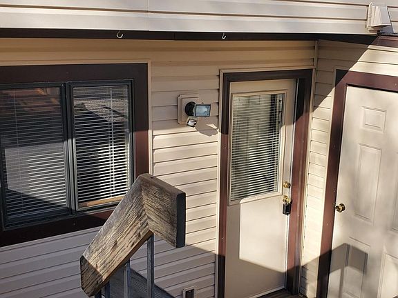 3rd image of 125 Bacon Ct #4