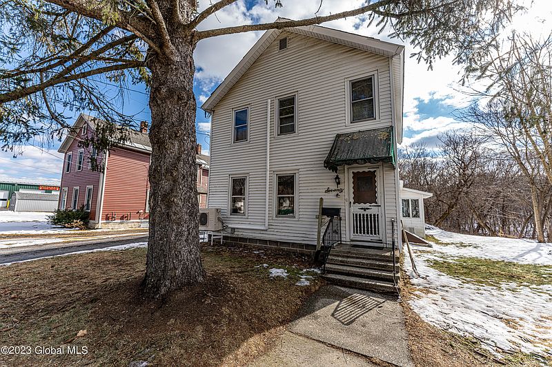 2nd image of 70 Hill Street