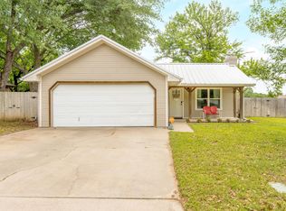 1111 Dirkson St, Weatherford, TX 76086