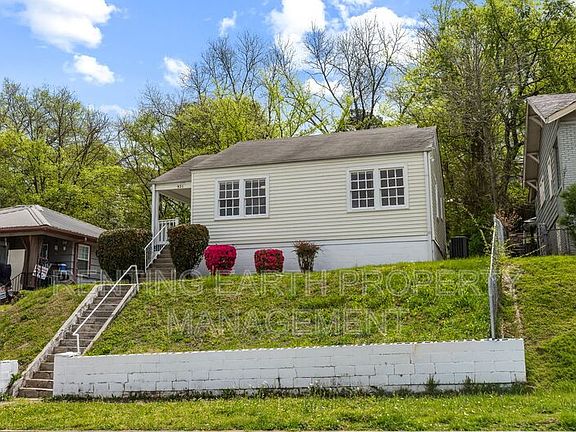 3rd image of 931 41st St