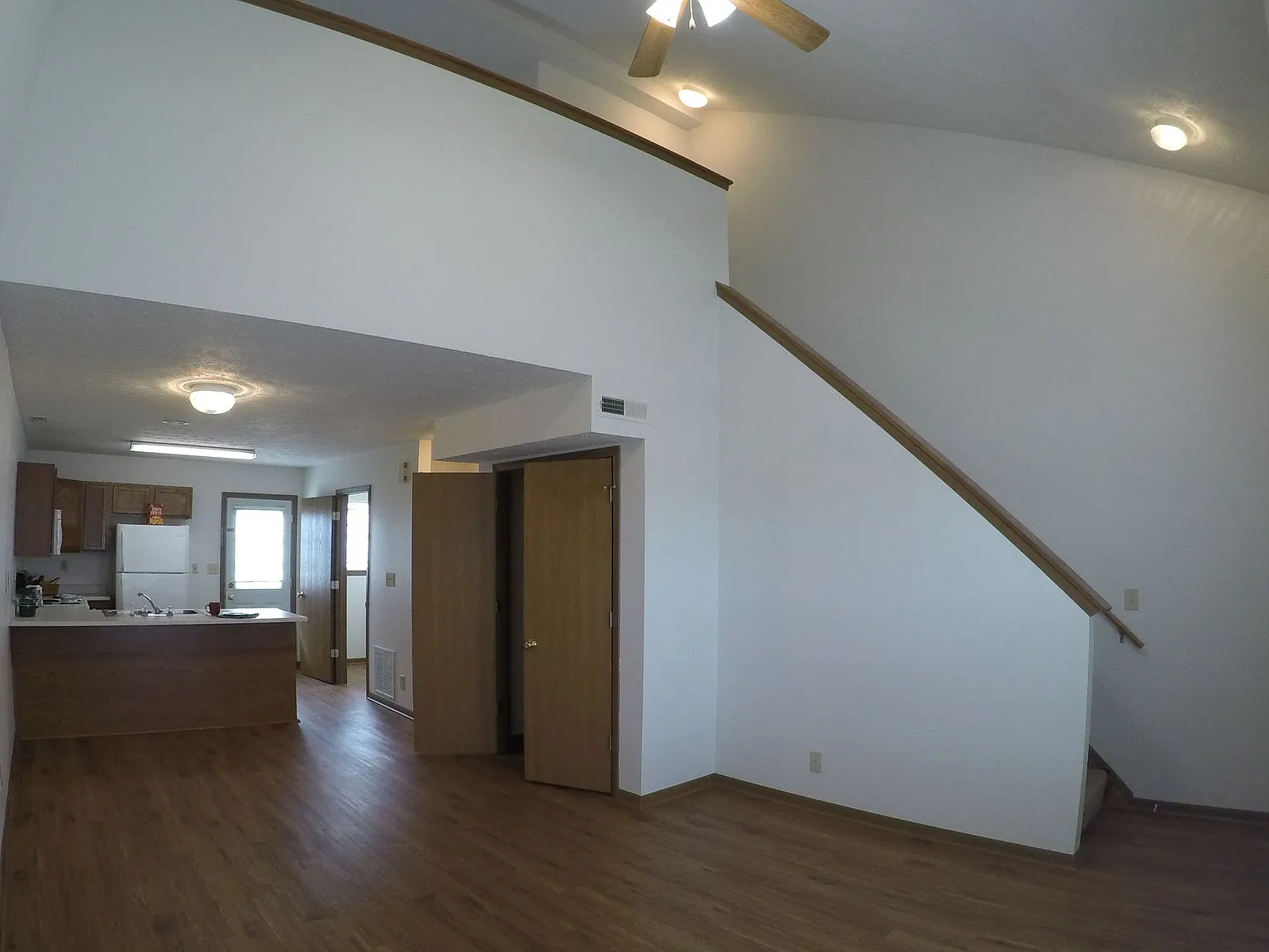 Crosspoint Apartments — Photo 4