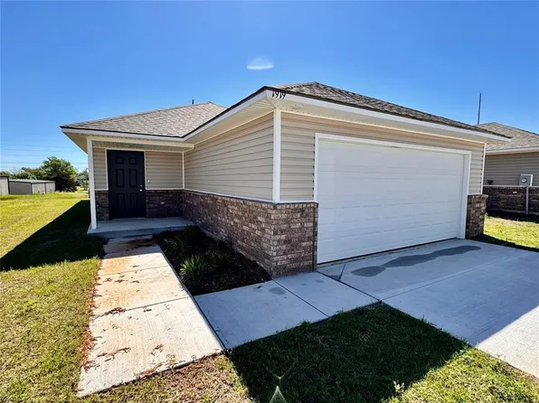 1919 N Payne St, Stillwater, OK 74075