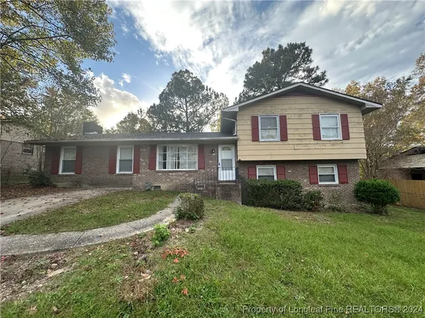 2031 Corrinna St, Fayetteville, NC 28301