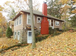 58560 Palmer Point Rd, Colon, MI 49040