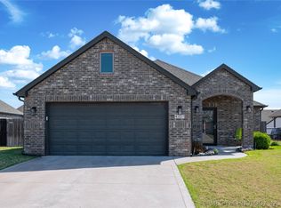 4327 S 179th Ave E, Tulsa, OK 74134