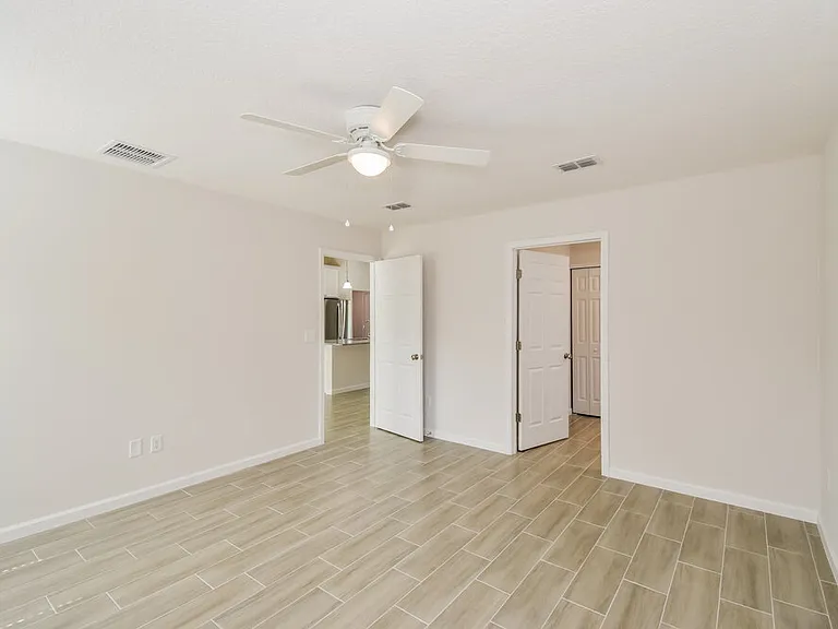 6087 Patriots Landing Ln — Photo 9