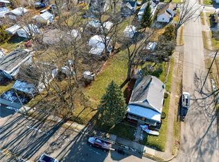 1104 Chelsea Ave, Dayton, OH 45420