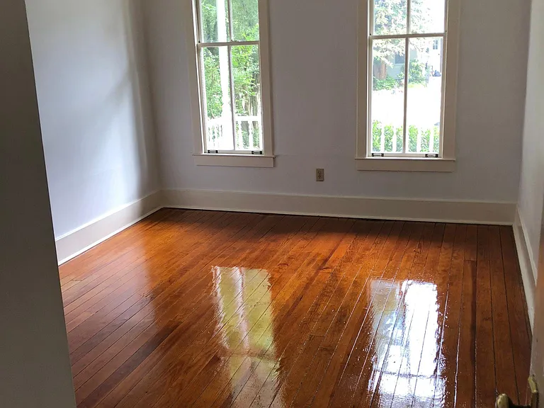 2101 Lee Pl — Photo 4