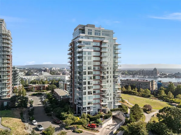 60 Saghalie Rd #605, Victoria, BC V9A 0H1
