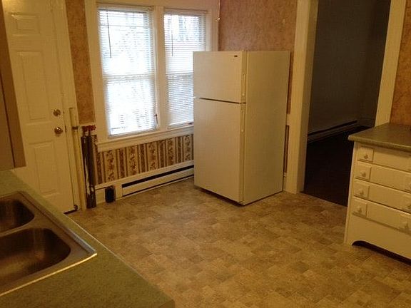 5th image of 148 McKinley Ave